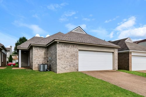 1731 Addison Park Cv, Cordova, TN, 38016-0375 | Card Image