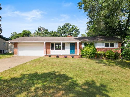 1621 Fernwood Cir, Chattanooga, TN, 37421-3246 | Card Image