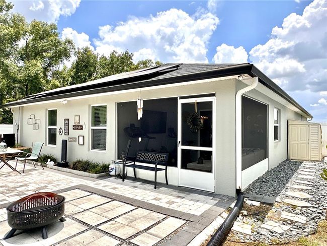 Left side backyard | Image 30