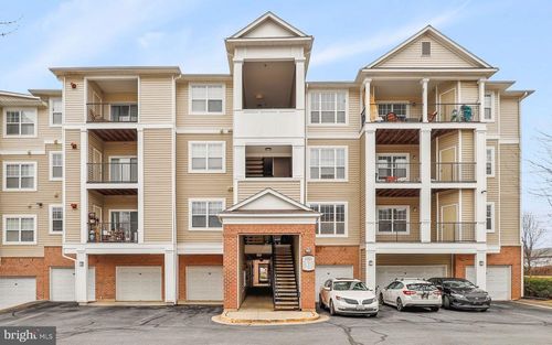 apt-204-13501 Kildare Hills Ter, GERMANTOWN, MD, 20874-4643 | Card Image