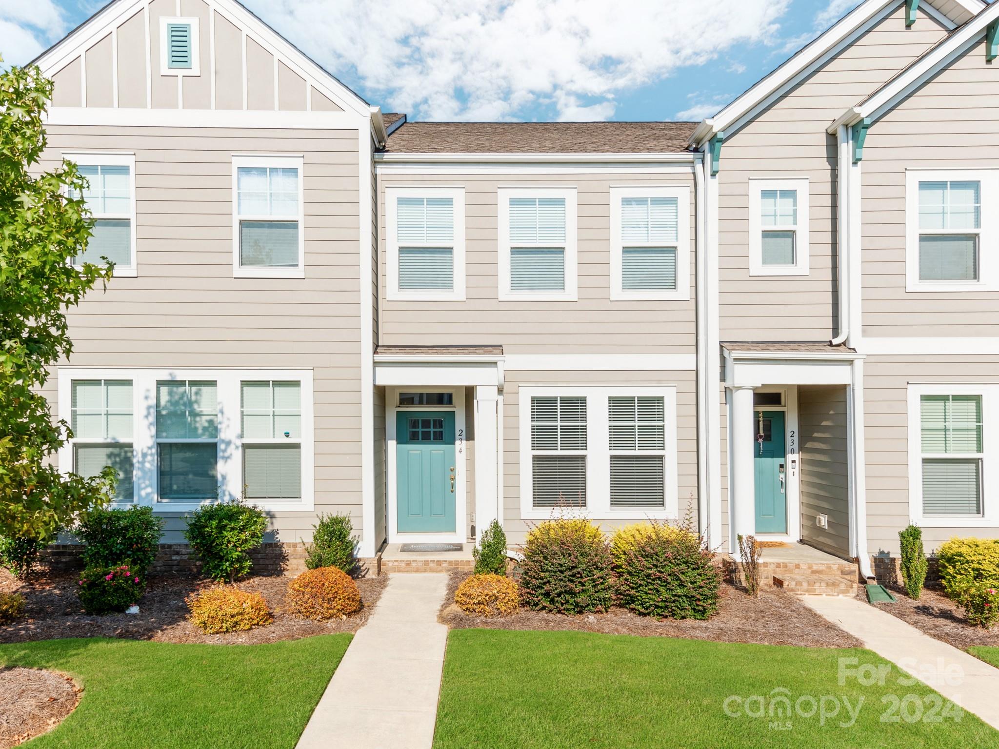 Johnston Dr, Pineville, NC 28134