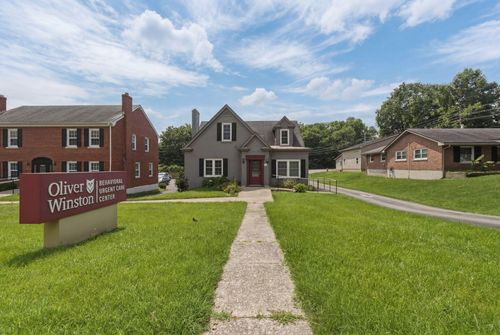 1618 Harrodsburg Rd, Lexington, KY, 40504-3706 | Card Image