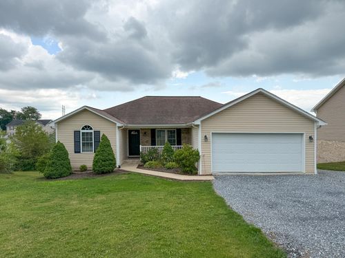 121 Sugar Mill Ln, WEYERS CAVE, VA, 24486 | Card Image