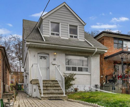 15 Cliff St, York, ON, M6N4L7 | Card Image