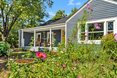 324 Jamie Ln, Salem, VA, 24153-2348 | Card Image