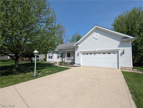189 Sandstone Dr, Painesville, OH, 44077-5480 | Card Image