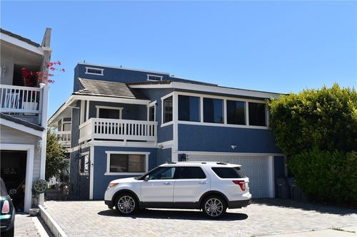 2504 Monaco Dr, Oxnard, CA, 93035 | Card Image