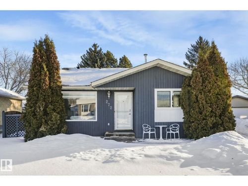 272 Warwick Rd Nw, Edmonton, AB, T5X4P9 | Card Image