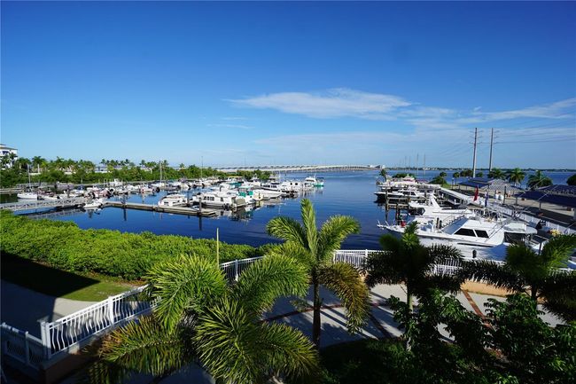 APT-9B - 1 Colony Point Dr, Condo with 2 bedrooms, 2 bathrooms and null parking in PUNTA GORDA FL | Image 49