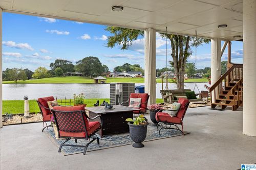 2305 Fraim Dr, PELL CITY, AL, 35128-6752 | Card Image