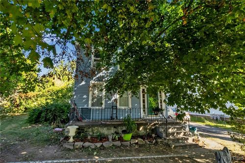 149 Green St, Lockport, NY, 14094-2809 | Card Image