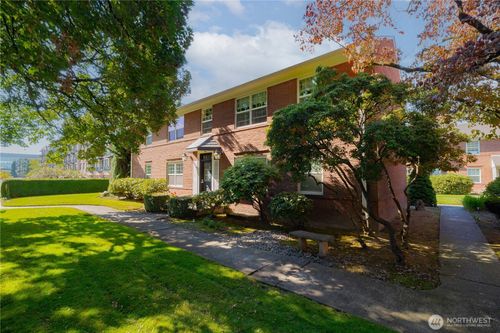 c-306 E 12th St, Vancouver, WA, 98660-3255 | Card Image
