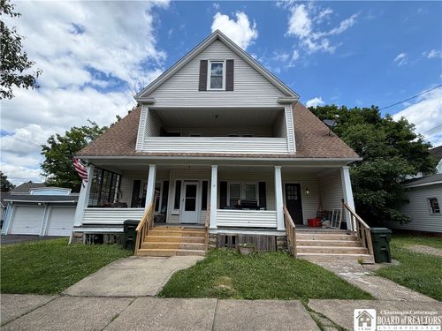 12 Superior St, Jamestown, NY, 14701-8014 | Card Image