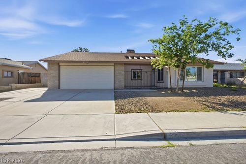 2512 Indian Sage Way, Las Vegas, NV, 89108-3717 | Card Image