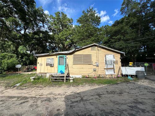 1409 28th Ter, Gainesville, FL, 32641-8840 | Card Image