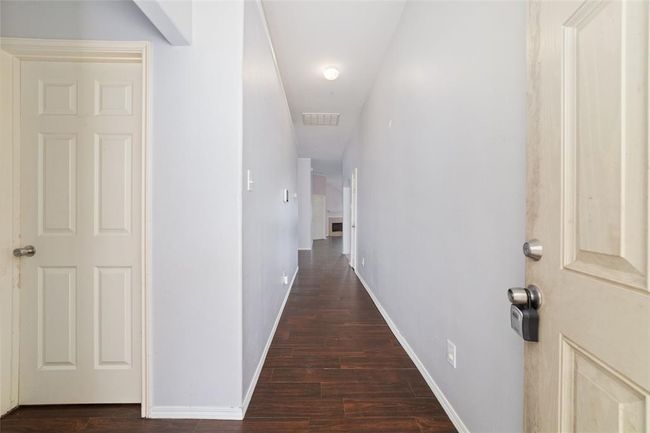 2611 Floral Bloom Way, House other with 3 bedrooms, 2 bathrooms and 2 parking in Fresno TX | Image 4