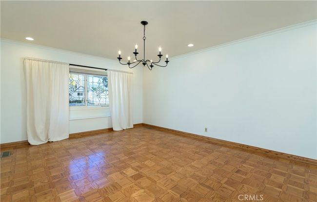 Dining Room | Image 5