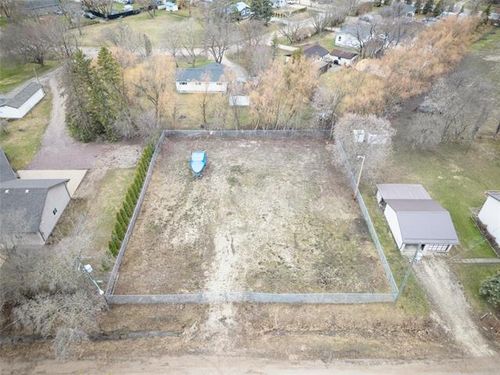 24 Marion Parks Rd, Lac Du Bonnet, MB, R0E1A0 | Card Image