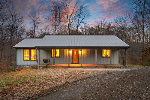 7584 Pewitt Rd, Franklin, TN, 37064-9268 | Card Image