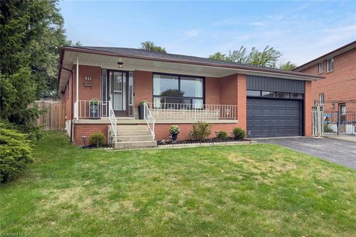 511 Ettridge Crt, Mississauga, ON, L5G1W7 | Card Image