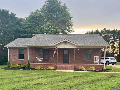 112 Brenna Ln, Hazel Green, AL, 35750-8610 | Card Image