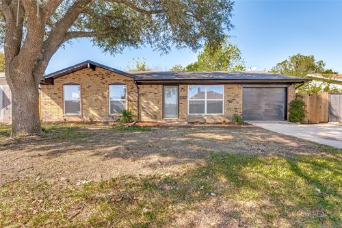 823 Ross Ln, Seagoville, TX, 75159-1755 | Card Image