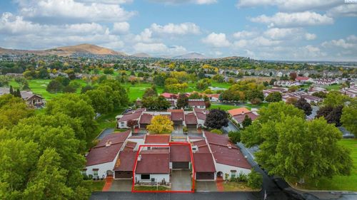 2031 Weiskopf Ct, Richland, WA, 99352-9789 | Card Image