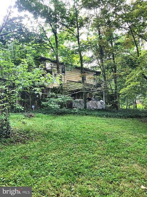 2161 W Ridge Dr, LANCASTER, PA, 17603-6129 | Card Image
