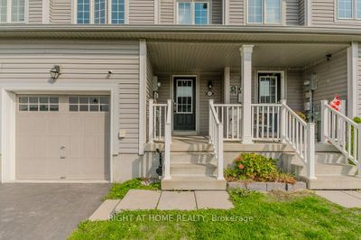 215 Powell Rd, Home with 3 bedrooms, 3 bathrooms and 2 parking in Brantford ON | Image 1