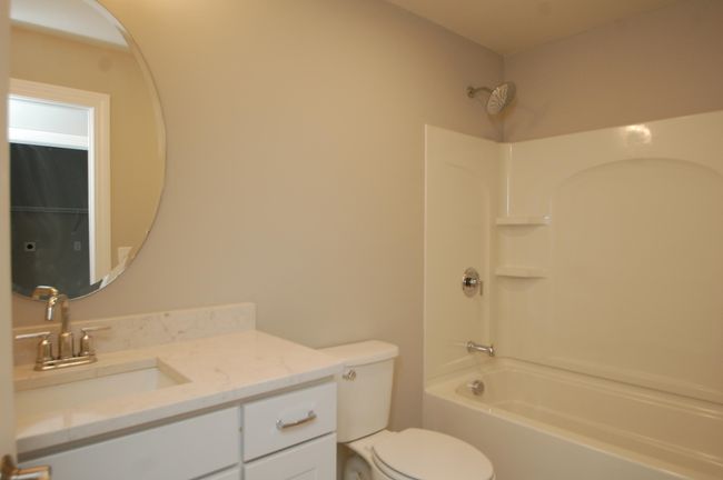 1E - 10 Sheffield St, Condo with 2 bedrooms, 3 bathrooms and null parking in Hudson NH | Image 16