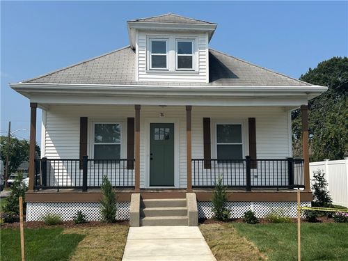 76 Rosella Ave, Pawtucket, RI, 02861-4028 | Card Image