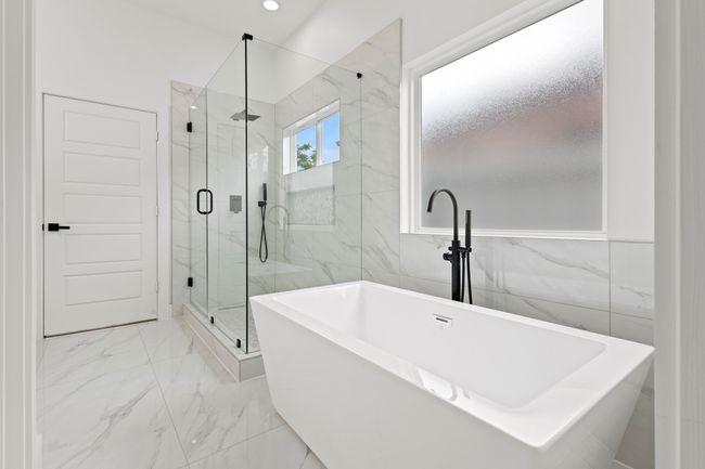 2827 Grafton Ave, House other with 4 bedrooms, 4 bathrooms and null parking in Dallas TX | Image 13