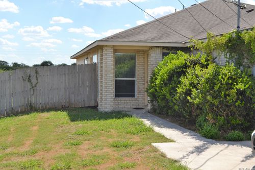 2744-2744 Fm 1044, New Braunfels, TX, 78130-9119 | Card Image