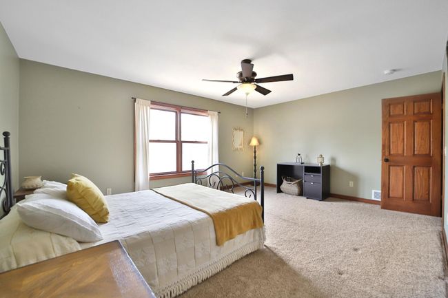 Upper Level huge Bedroom | Image 33