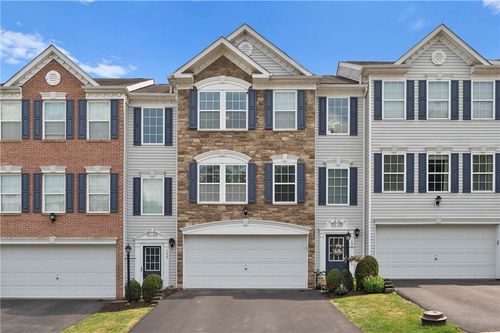 135 Cole Ct, Harmony, PA, 16037-7766 | Card Image