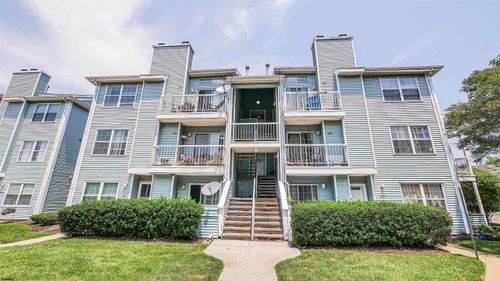 275-275 Heather Croft, Egg Harbor Township, NJ, 08234-4635 | Card Image