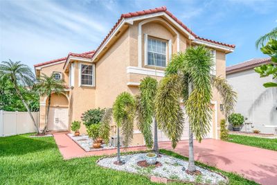 17367 Sw 22nd Ct, House other with 5 bedrooms, 3 bathrooms and null parking in Miramar FL | Image 1