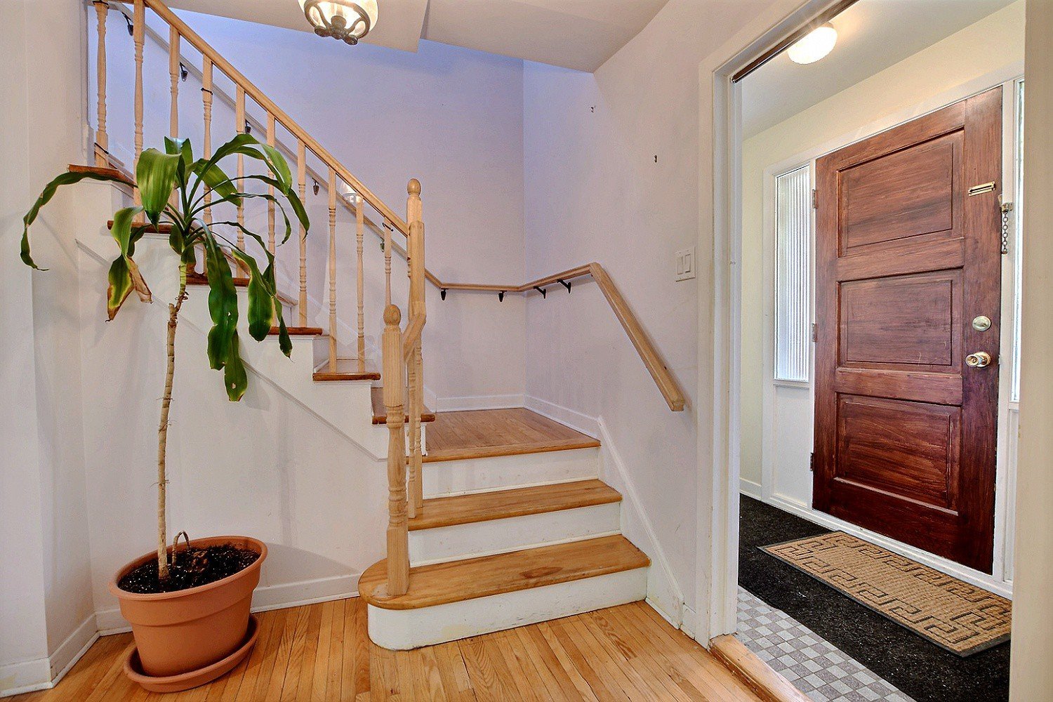 Residential Lease in Dollard-Des-Ormeaux 3