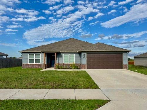 2816 Reynolds St, Pea Ridge, AR, 72751-5024 | Card Image