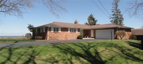 12 Lighthouse Rd, Hilton, NY, 14468-8951 | Card Image