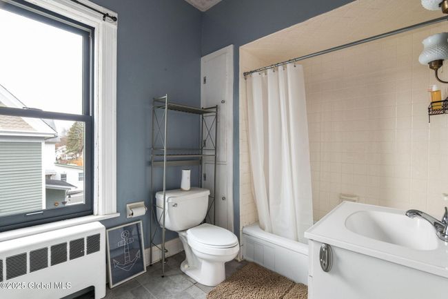 162 Elm St, House other with 5 bedrooms, 3 bathrooms and 3 parking in Cobleskill NY | Image 32