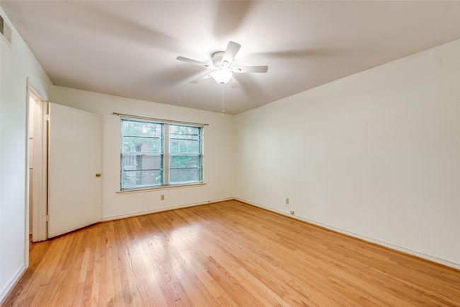211 Martha Mnr, House other with 3 bedrooms, 2 bathrooms and null parking in Richardson TX | Image 21