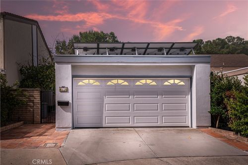 75 Willow Tree Ln, Irvine, CA, 92612-2251 | Card Image
