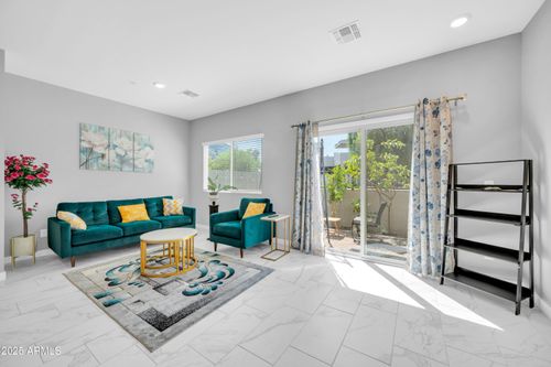 8326 N 22nd Ln, Phoenix, AZ, 85021-4288 | Card Image