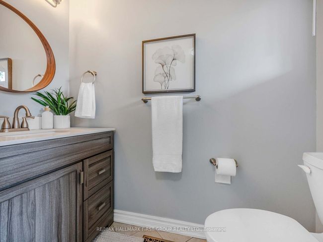 5 Chalmers Cres, House other with 3 bedrooms, 3 bathrooms and 2 parking in Ajax ON | Image 27