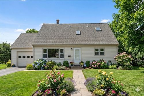 11 Odonnell Rd, Middletown, RI, 02842-5941 | Card Image