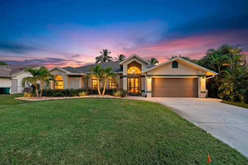 2099 Se Bowie St, Port St. Lucie, FL, 34952-6904 | Card Image