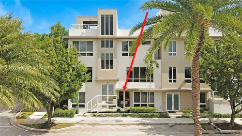 0-10541 Nw 66th St, Doral, FL, 33178 | Card Image