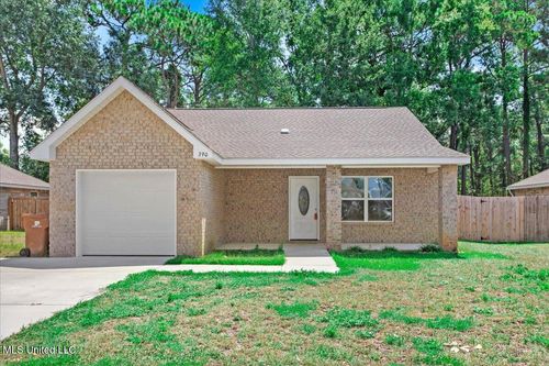 390 Rosalie Maria Dr, Biloxi, MS, 39531-2906 | Card Image