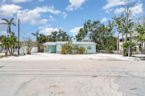 5026 Calle Minorga, SARASOTA, FL, 34242-1519 | Card Image